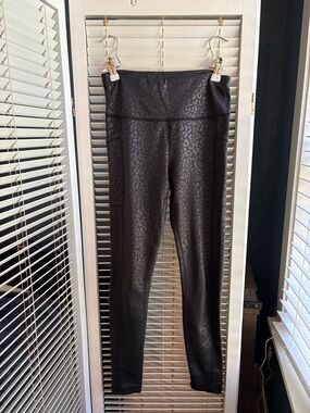 CVG High-Waist Black Leopard-Print Leggings size S